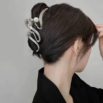 Nišą Konstrukcijos Metalo Sagtimi Staigius Moterims su Dideliais Plaukų Apimtį, ant pakaušio Pearl Ryklys Įrašą galvos Apdangalai